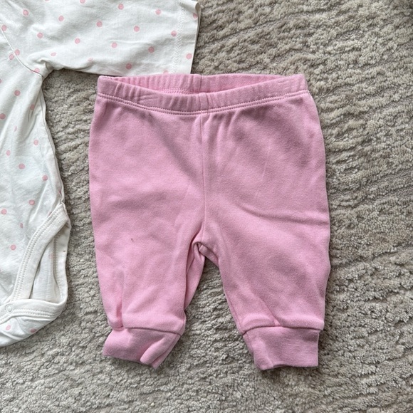 8 Piece Girl's Maggie & Zoe, bon bebe, Carter's... Mix & Match Bundle - Size 0-3 - Picture 14 of 14